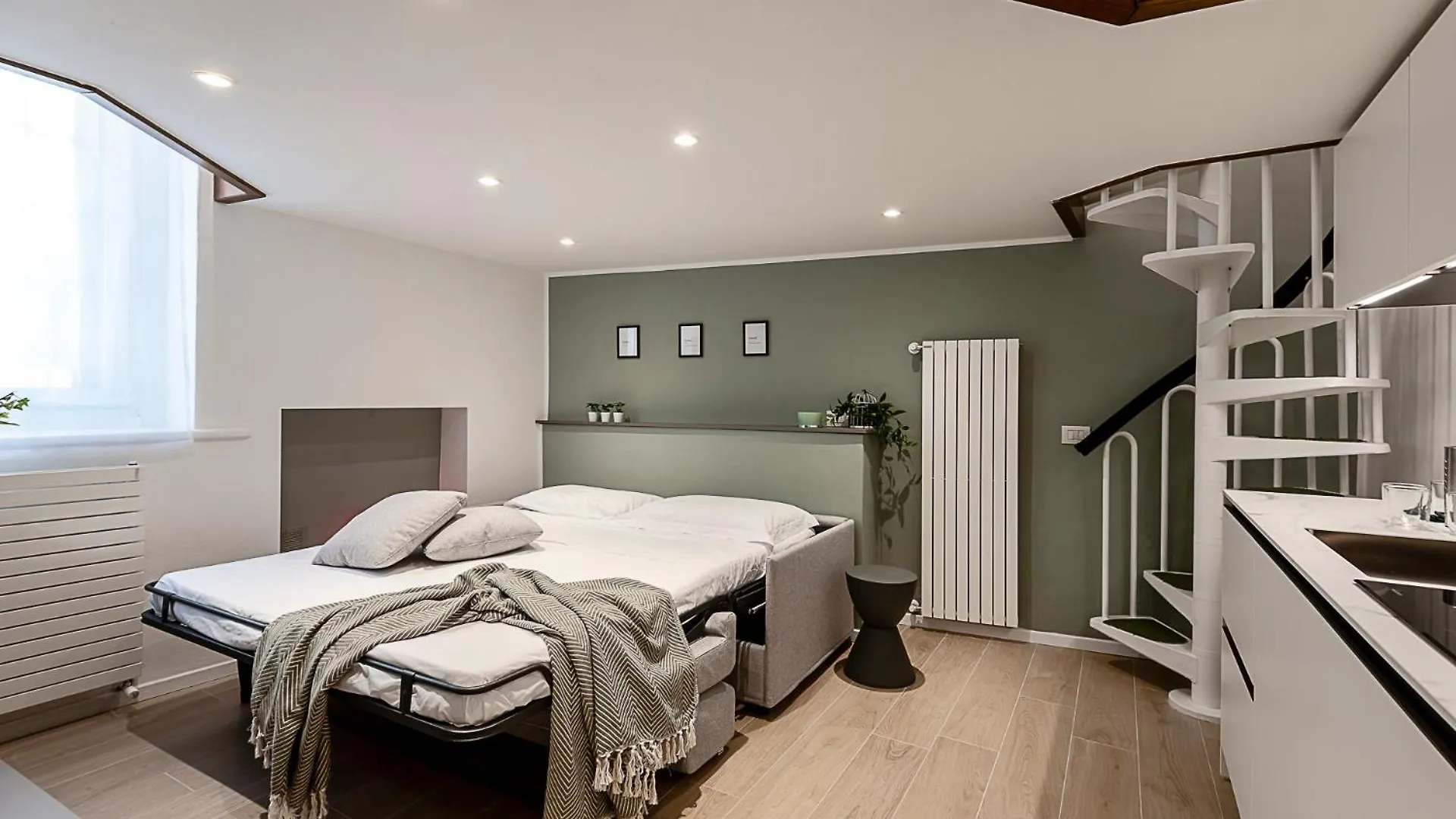 Stayeasy Pasteur23 - New Cozy Studio Next To Metro Milan 0*,  Italy